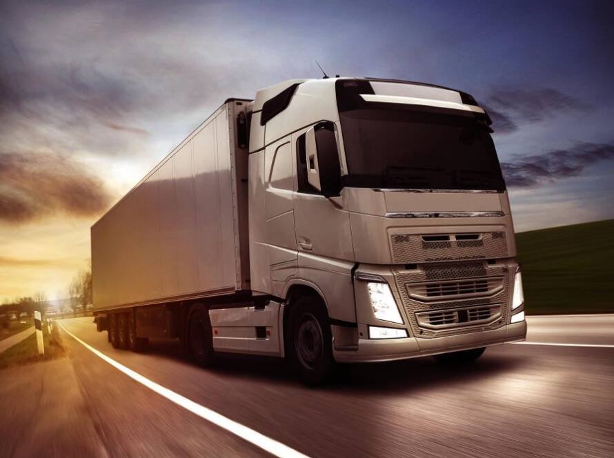 شحن بري من دبي الامارات