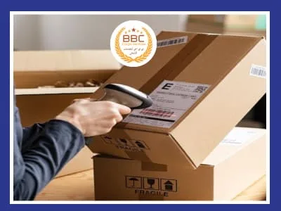 شحن بريد سريع من دبي